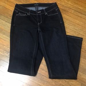 White House Black market 4R